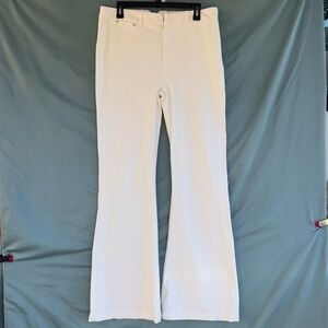 EUC PAIGE Women's Genevieve High Rise Flare Jeans Sz 31" White 70s Lainey Vibes